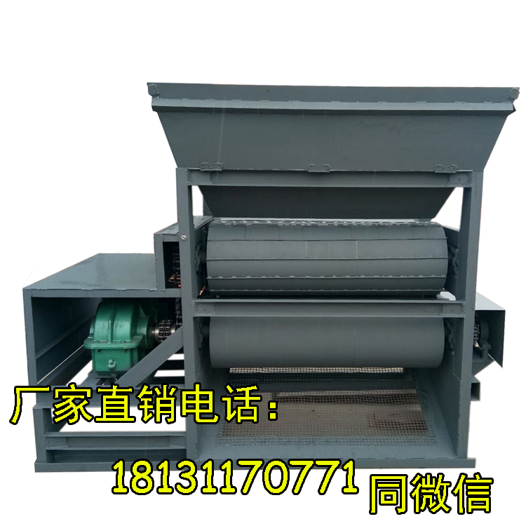 易拉罐壓扁機模擬人工腳踩方式工作