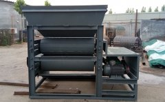 便攜式易拉罐壓縮設(shè)備 車載式易拉罐壓扁機(jī)