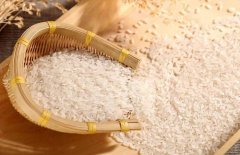 物料顏色進(jìn)行自動(dòng)分選的機(jī)器 色選機(jī)