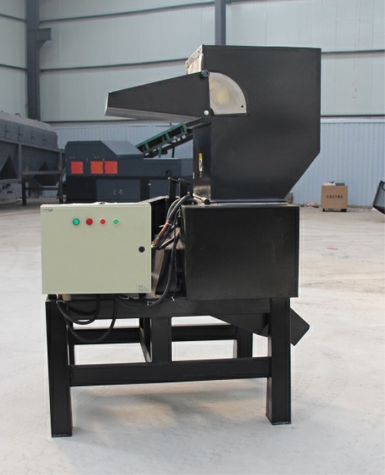 破碎機 廢舊塑料粉碎設備