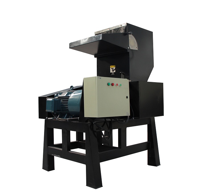 塑料粉碎機(jī)廠家 廢舊塑料的回收粉碎設(shè)備