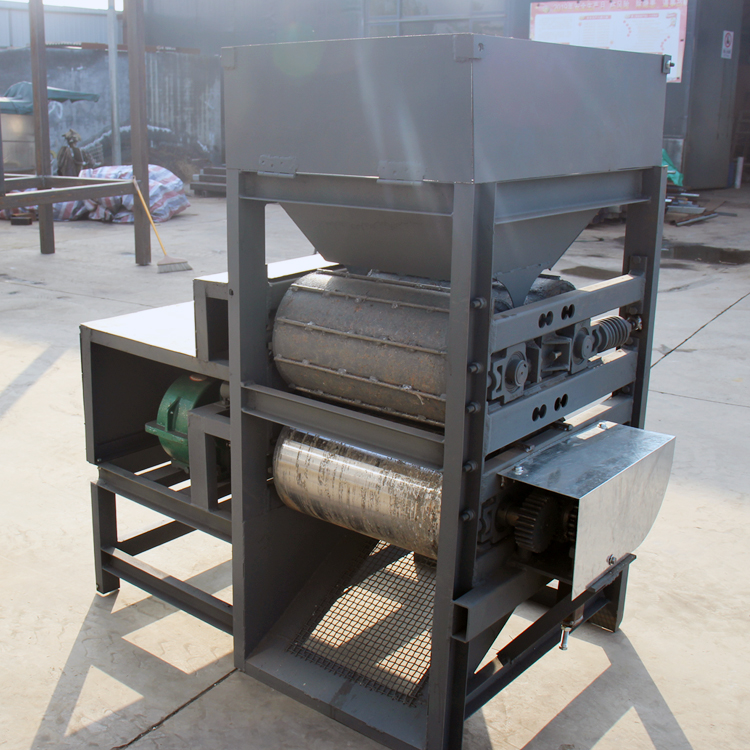 壓扁鐵鋁易拉罐的設(shè)備 易拉罐壓扁機