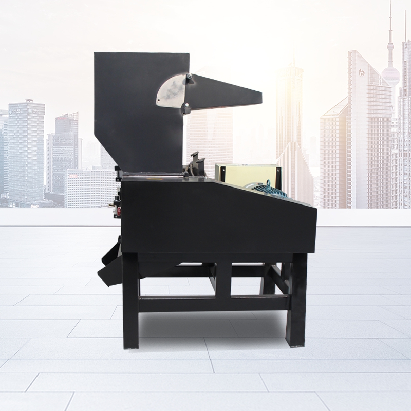 塑料粉碎機 加工塑料設(shè)備